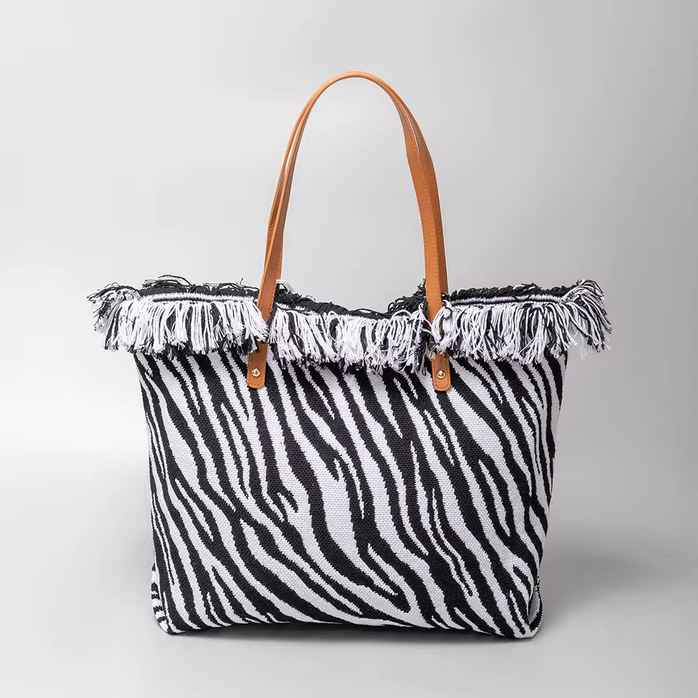 Sac Cabas Bohème Atlas – Tissage Géométrique Ébène & Écru