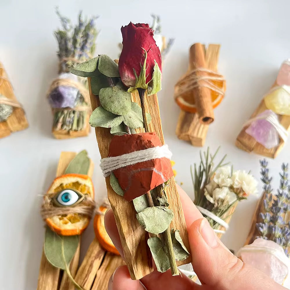 Bâton de Fumigation Palo Santo, Fleurs Séchées et Cristal Naturel