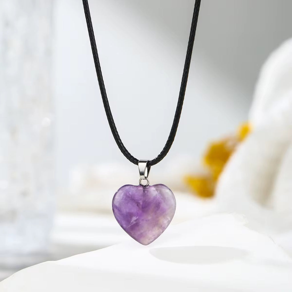 Collier Coeur en Pierre Naturelle – L'Amulette des Amoureux