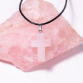 Pendentif Croix en pierre naturel – Paix Intérieure & Clarté d'Esprit