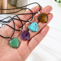 Collier Coeur en Pierre Naturelle – L'Amulette des Amoureux