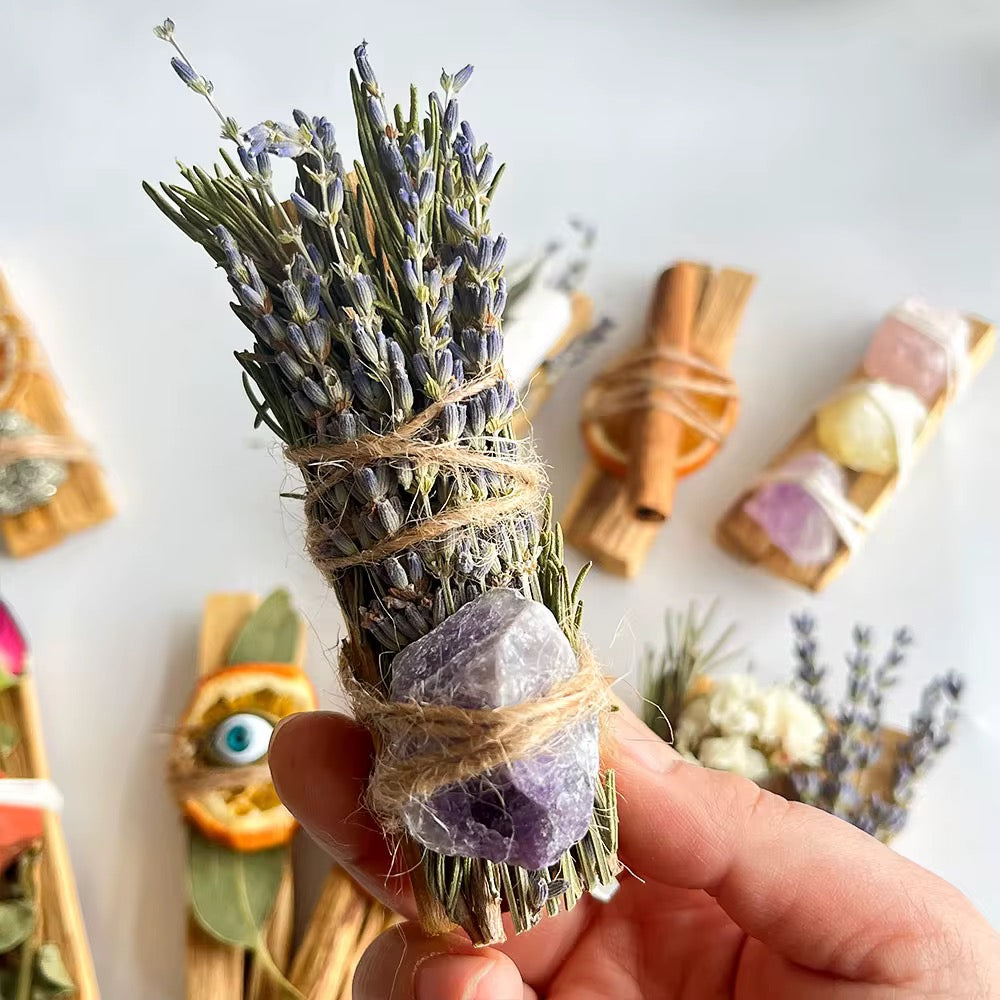 Bâton de Fumigation Palo Santo, Fleurs Séchées et Cristal Naturel