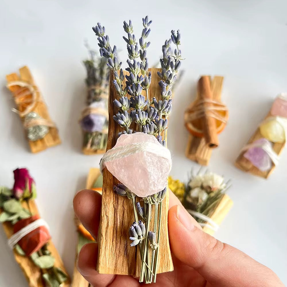 Bâton de Fumigation Palo Santo, Fleurs Séchées et Cristal Naturel