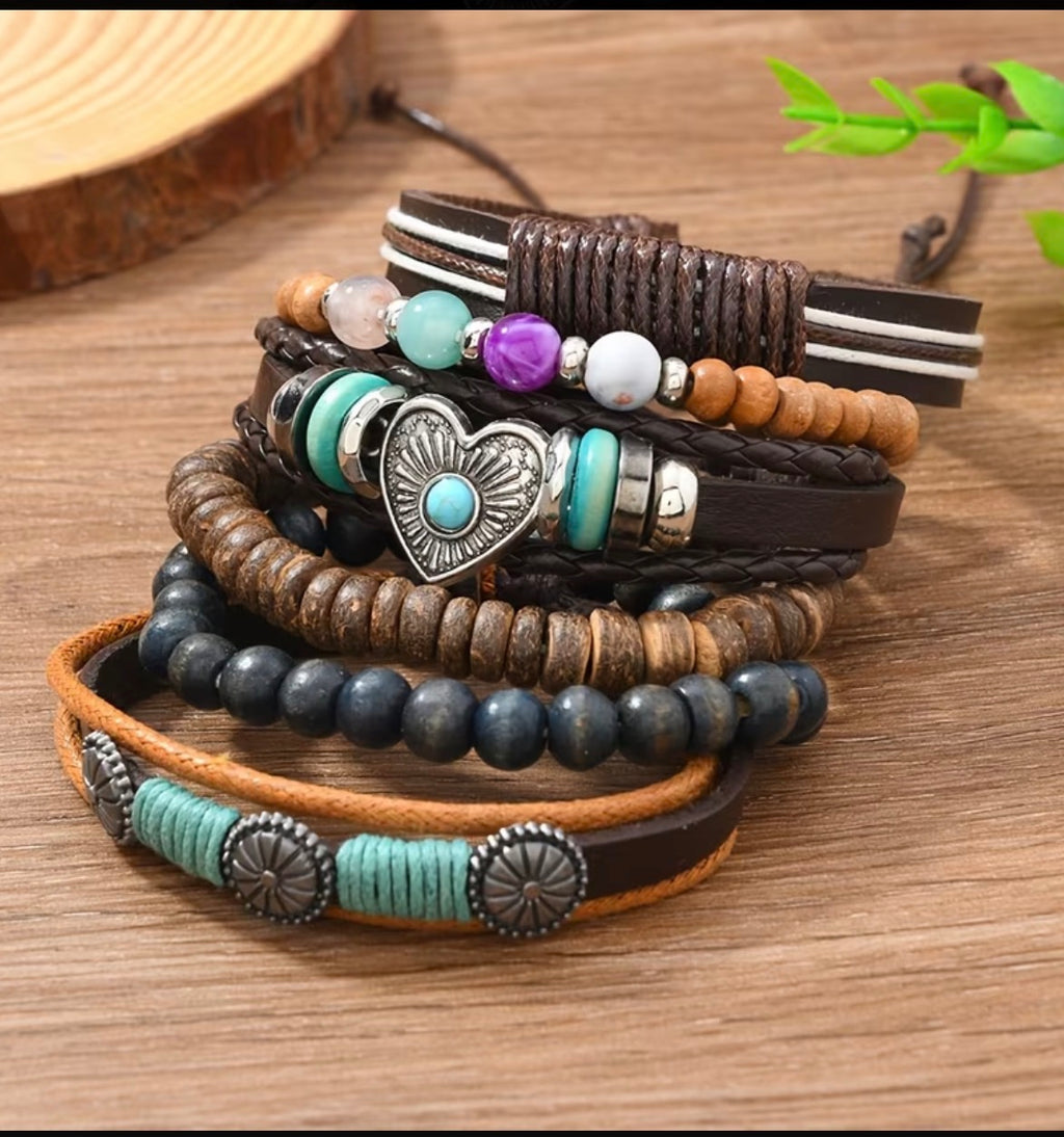 Esprit Bohème : Collection de Bracelets Artisanaux